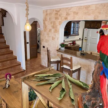 Marysol Villa