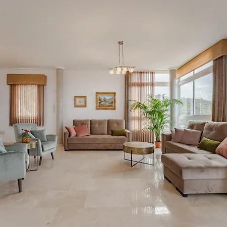 Marysol Villa *