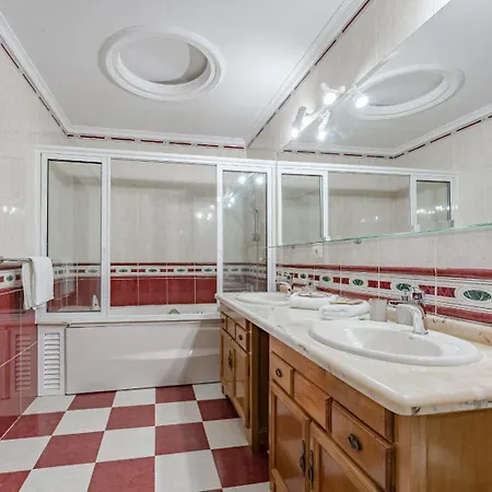 Marysol Villa El Sauzal